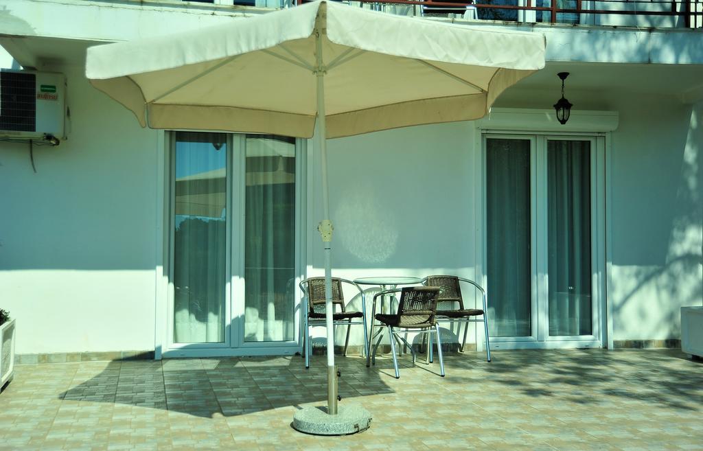 Grejm Family Apartments Petrovac ภายนอก รูปภาพ